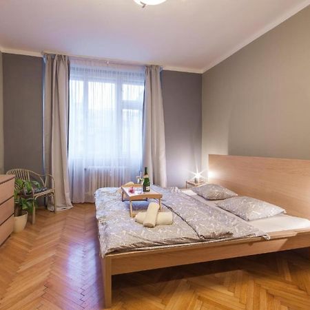 Modern Central Apartment Dlouha Praga Exterior foto